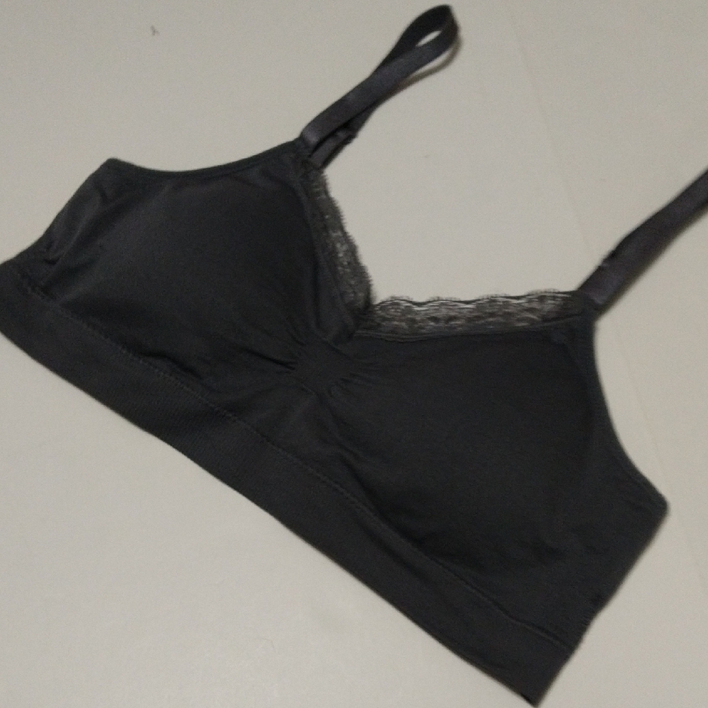 Gray Lace Trim Bralette W/Adjustable Straps Size One Size S/M #1222